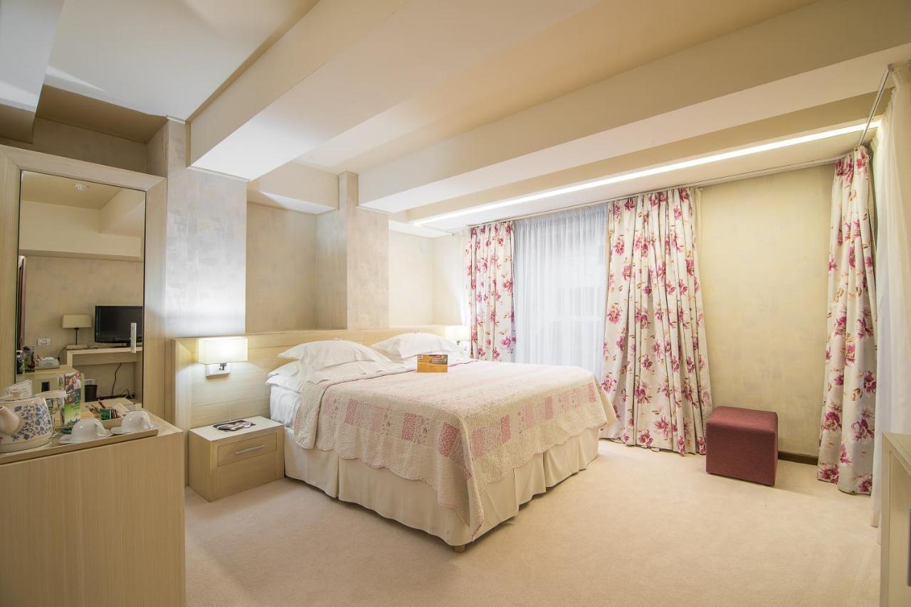 Ioana Boutique Hotel Σινάια Εξωτερικό φωτογραφία